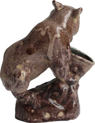 Косс-Деньшина Екатерина Иосифовна. Медведь с корзиной 